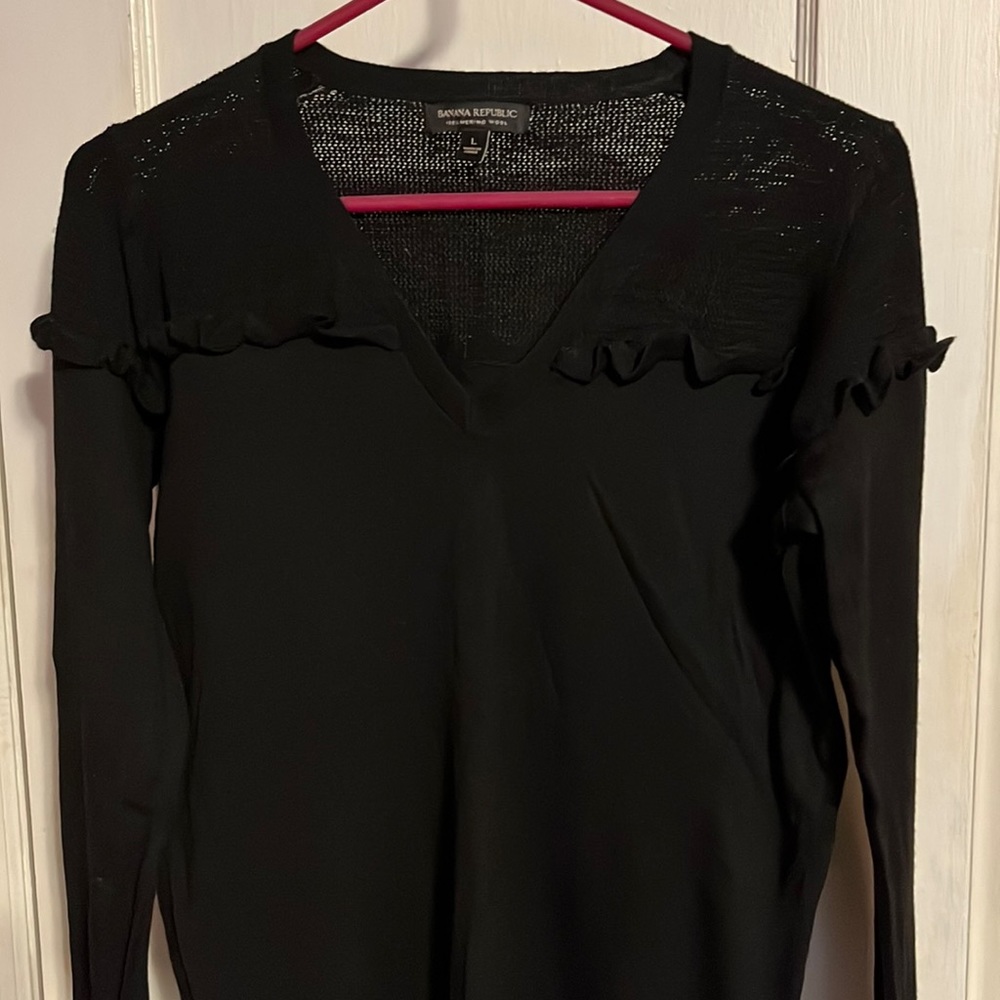 Banana republic long sleeve black 100% merino wool/mesh ruffle sweater